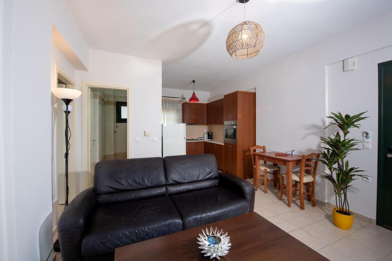 Portela Apartments Kastri Keratókambos Eksteriør bilde